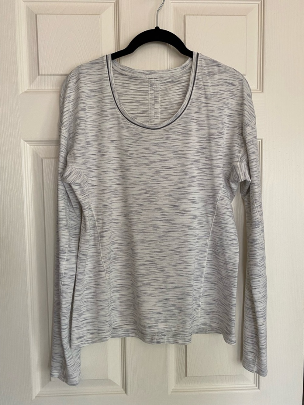 Lululemon Long Sleeve Space-Dye Knit Top - Light Gray